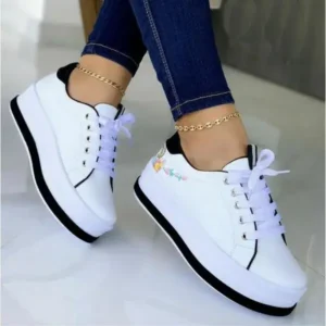 Whataoffers Women'S Fashion Round Toe Thick Sole Shallow Lace-Up Casual Sneakers