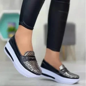 Whataoffers Women Autumn Solid Color Round Toe Platform Casual Shoes