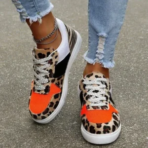 Whataoffers Fashionable Round Toe Lace-Up Sneakers